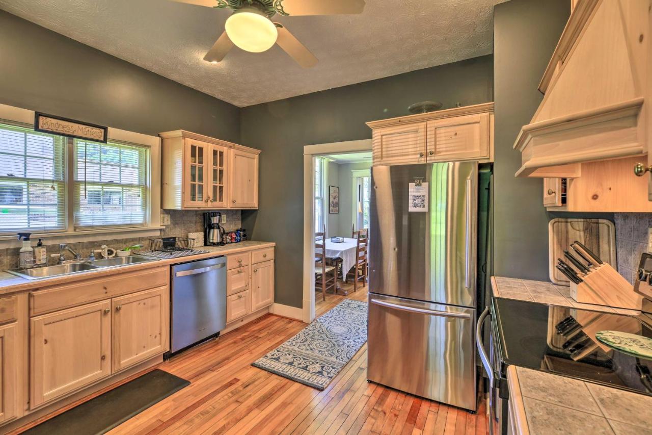 Cozy Damascus Cottage With Porch And Trail Access! Exterior foto